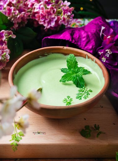 Yogurt Coriander Mint Chutney