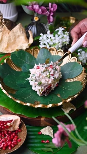 Curd rice is a staple food in southern India, it is also known daddojanam, thayir Sadam, mosoranna, or simply dahi Bhaat in India. This dish is also offered as prasadam in most of south Indian temple. This is a delicious combination of curd and rice that can be made anytime and is best enjoyed during the summer season.
.
Comment “ Rice “ I’ll drop recipe in your inbox
.
,
,
,
,
,