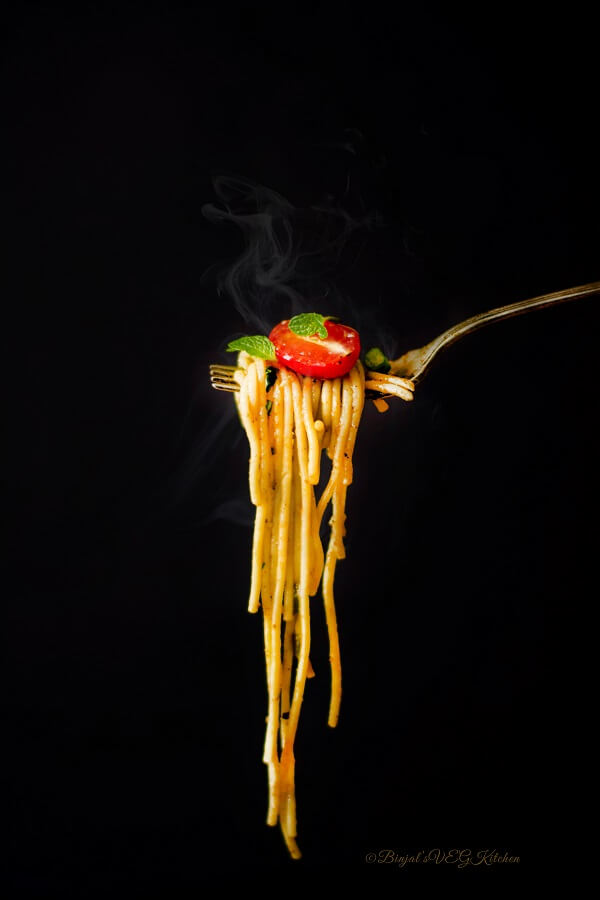 Quick One Pot Spaghetti Or Pasta - Binjal's VEG Kitchen