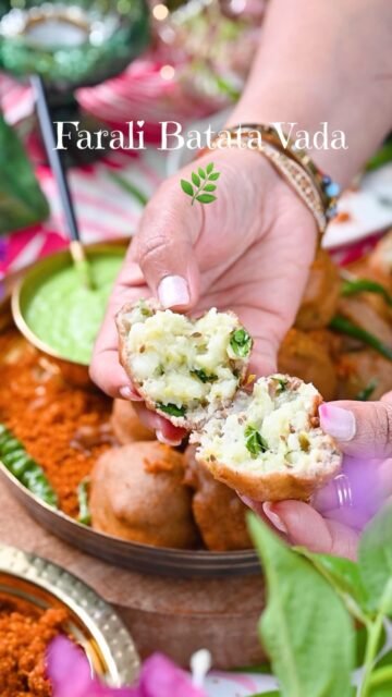 Farali Batata Vada 
Crispy outside, soft & spicy inside, It is the ultimate vrat-friendly snack! Perfect for Navratri or any fasting day, these golden vadas are filled with a flavorful potato mixture, dipped in vrat flours, and fried till irresistibly crunchy.
They taste amazing with farali green chutney, sukhi red chutney, or even a bowl of yogurt. Trust me, one bite and you’ll be hooked! 
.
Comment “ BATATA ” below and I’ll send the full recipe straight to your inbox!
.
.
Follow @binjalsvegkitchen for more delicious vegetarian recipes