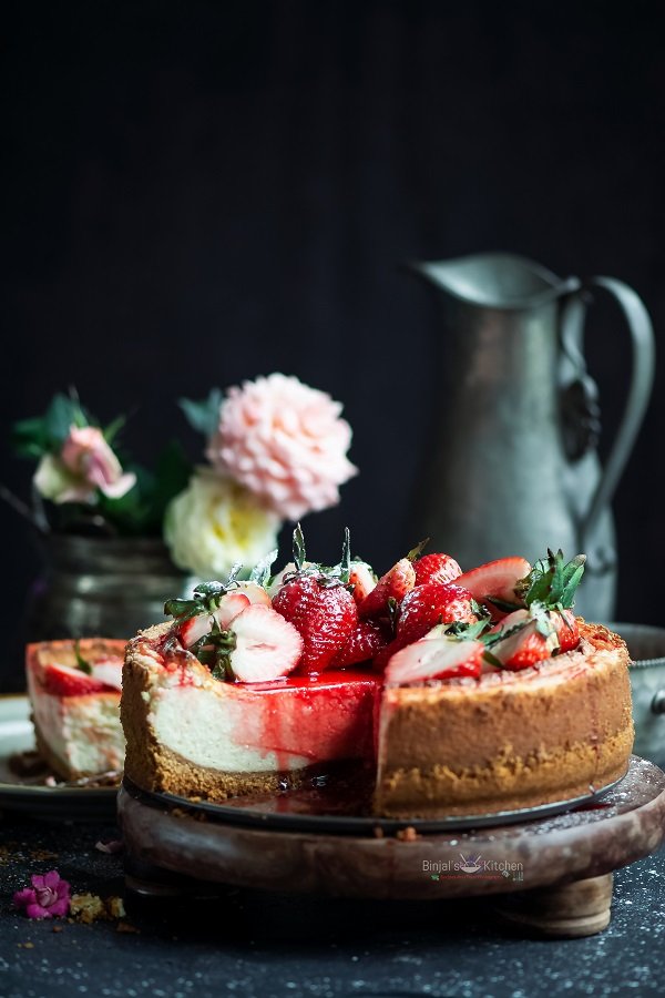 Eggless Classic Cheesecake with Strawberry Sauce