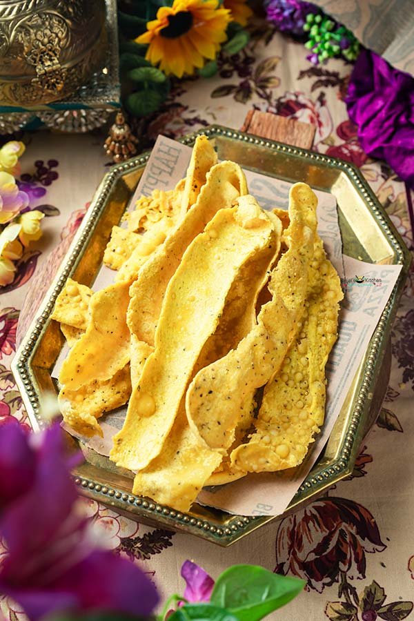 Gujarati Fafda Recipe