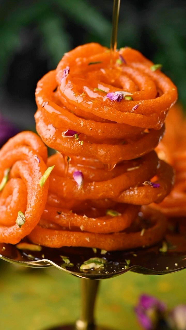 Instant Jalebi ✨
Crispy, Juicy and Ready in Minutes for Dussehra
.
.
Sweeten up your Dussehra celebrations with instant jalebi! Crispy on the outside, juicy on the inside, soaked in saffron-infused syrup. No long fermentation, just mix, fry, dip and enjoy with Fafda, Sambharyo, Chutney and cup of cha!
.
.
💬 Comment “ JALEBI ” below and I will share the detailed recipe straight to your inbox!
.
.
.
👉 Follow @binjalsvegkitchen for festive Indian sweets!