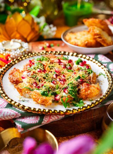 Lachha Aloo Tikki Chaat