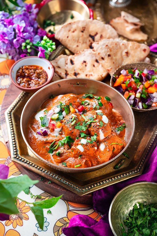 Rasiya Muthiya In Makhani Sauce