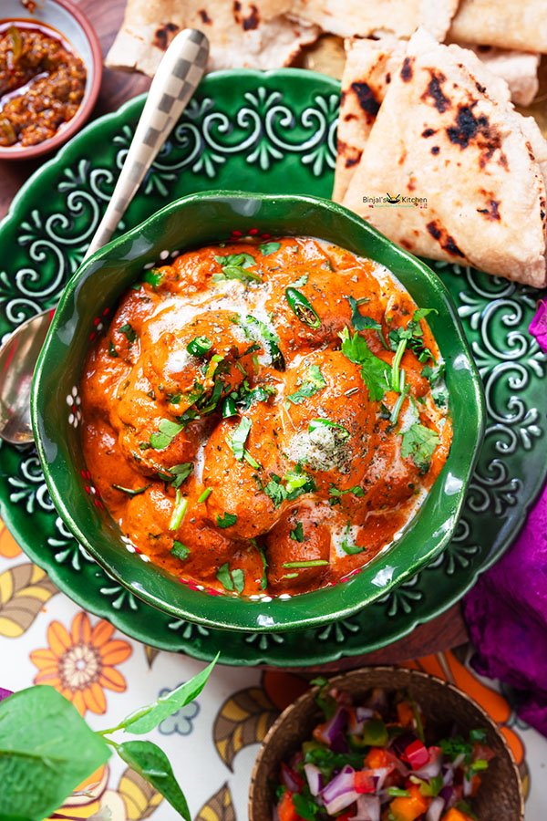Rasiya Muthiya In Makhani Sauce