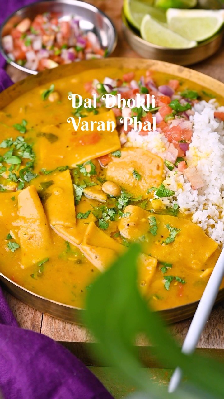 Dal Dhokli is very popular Gujarati delicacy, also called Varan Phal or Chakolaya in Maharashtra. It is made up of lentils (Toovar/Arhar Dal). Dhokli is a Sunday lunch delight in most traditional Gujarati households. A perfect combination of spiced whole wheat flour dhoklis cooked in Gujarati khatti-meethi dal. It is a very easy, healthy and one pot meal.
.
Comment “ DHOKLI “ I’ll send it in your inbox 
.
.
Follow @binjalsvegkitchen for more delicious vegetarian recipes! 
,
.
,
.
.