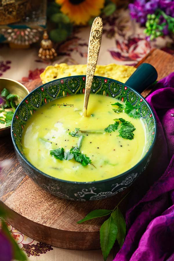 Farsan Kadhi Chutney Recipe